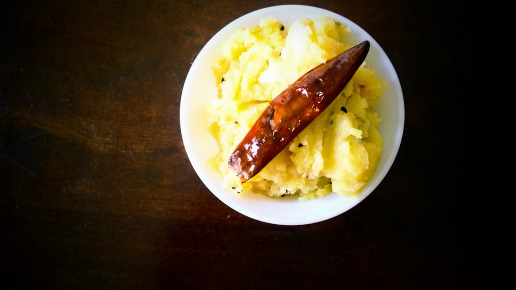 Mashed potato with nigella seeds