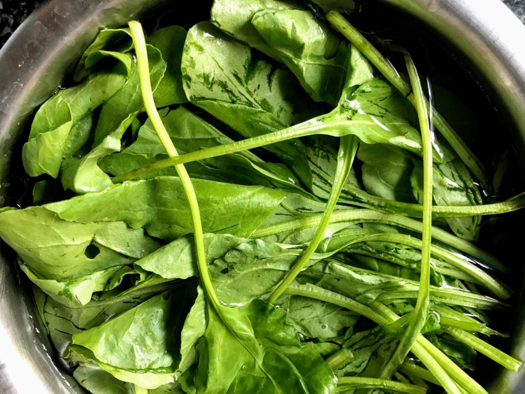 Spinach leaves