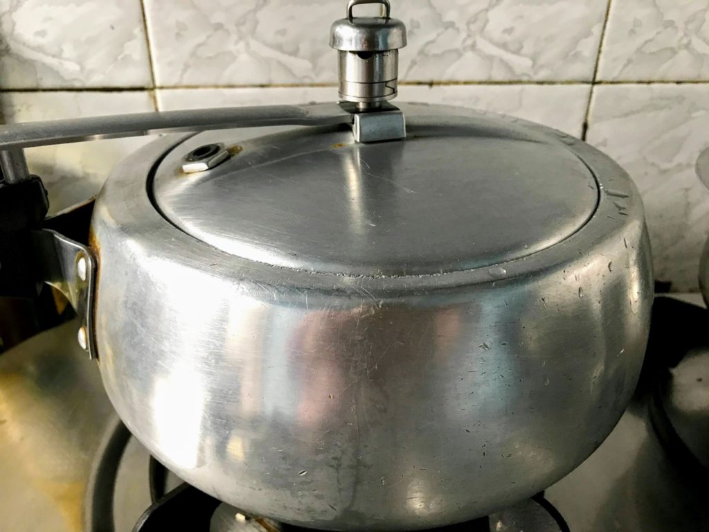 Pressure cooking dal
