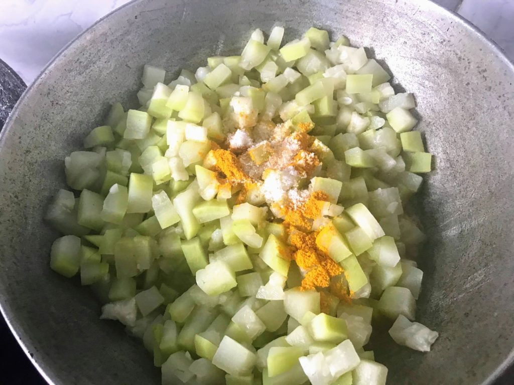 Spices added to bottle gourd