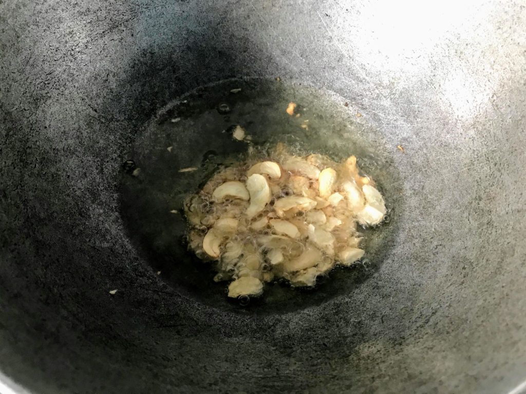 Frying cashews