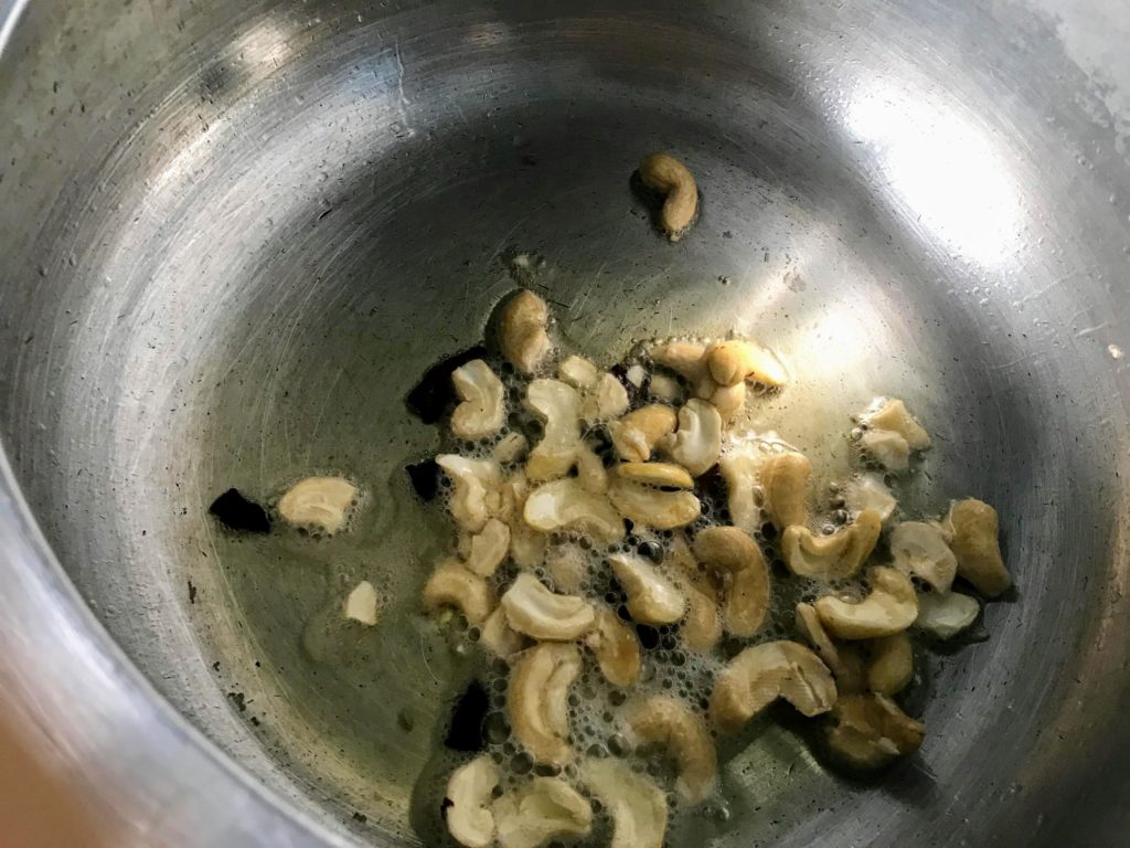 Frying cashews