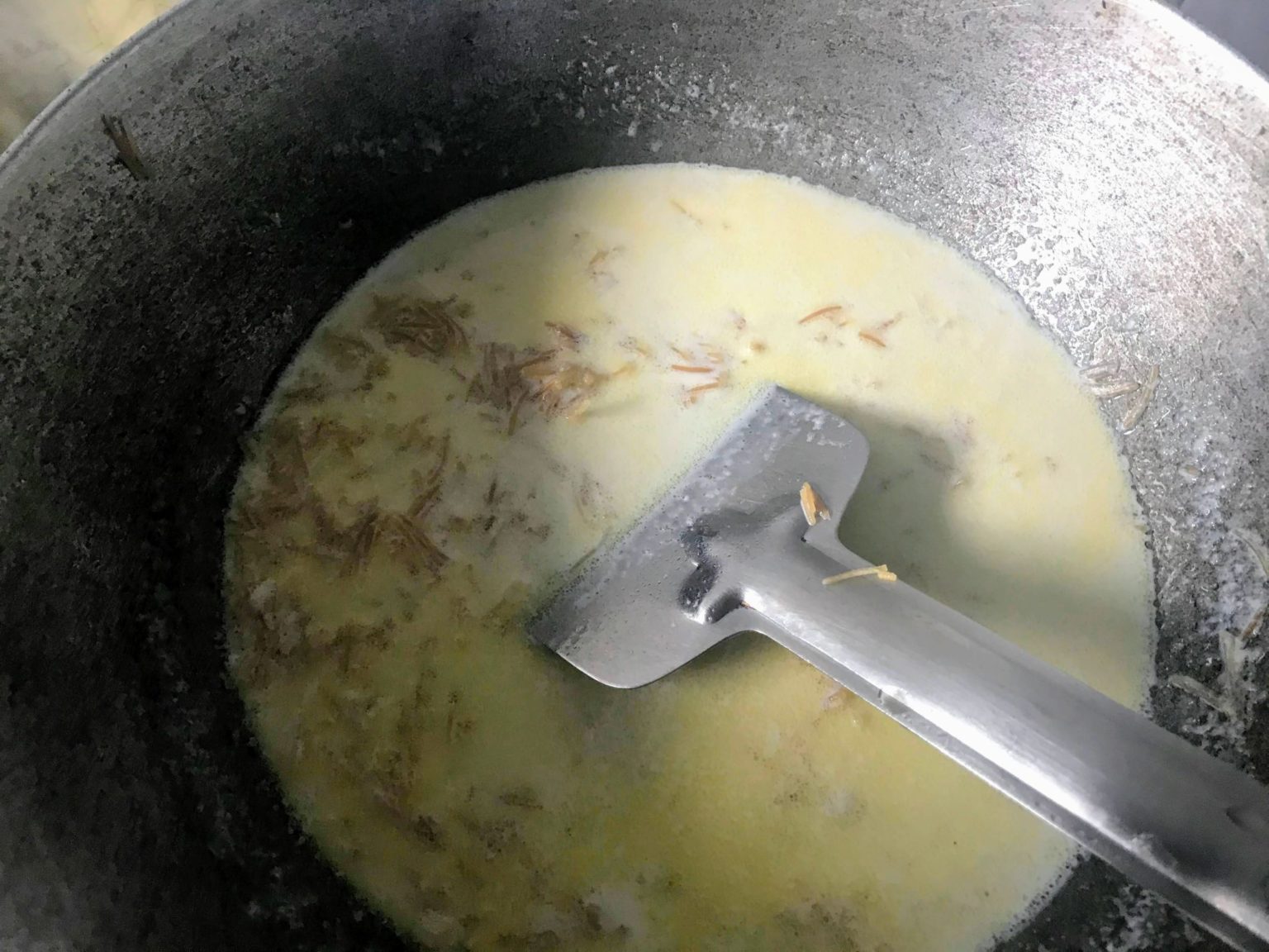 Simui-er Payesh or Seviyan Kheer -Everydayrecipe.in