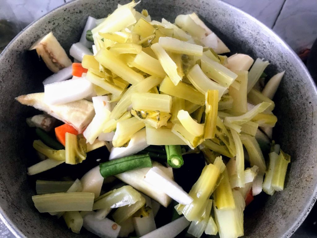 Cooking Phoolkopi'r Data Chorchori