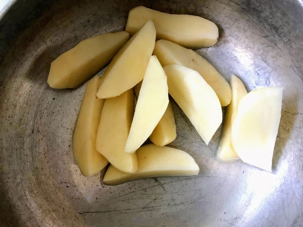 Cut potatoes
