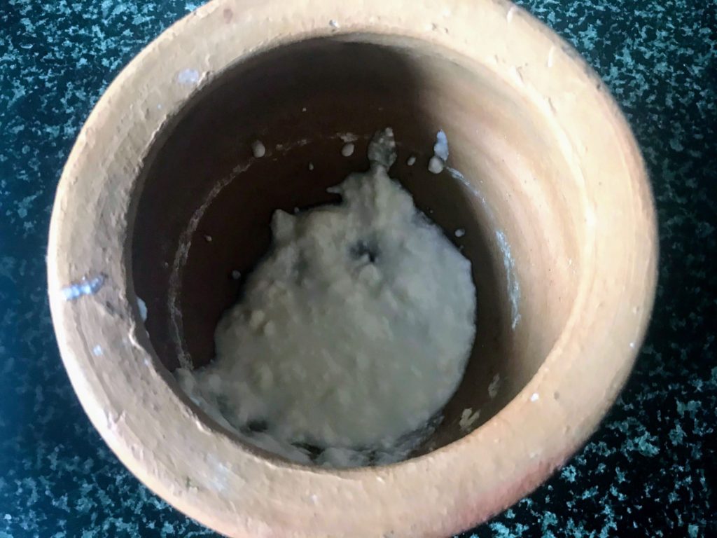 Curd in an earthen pot