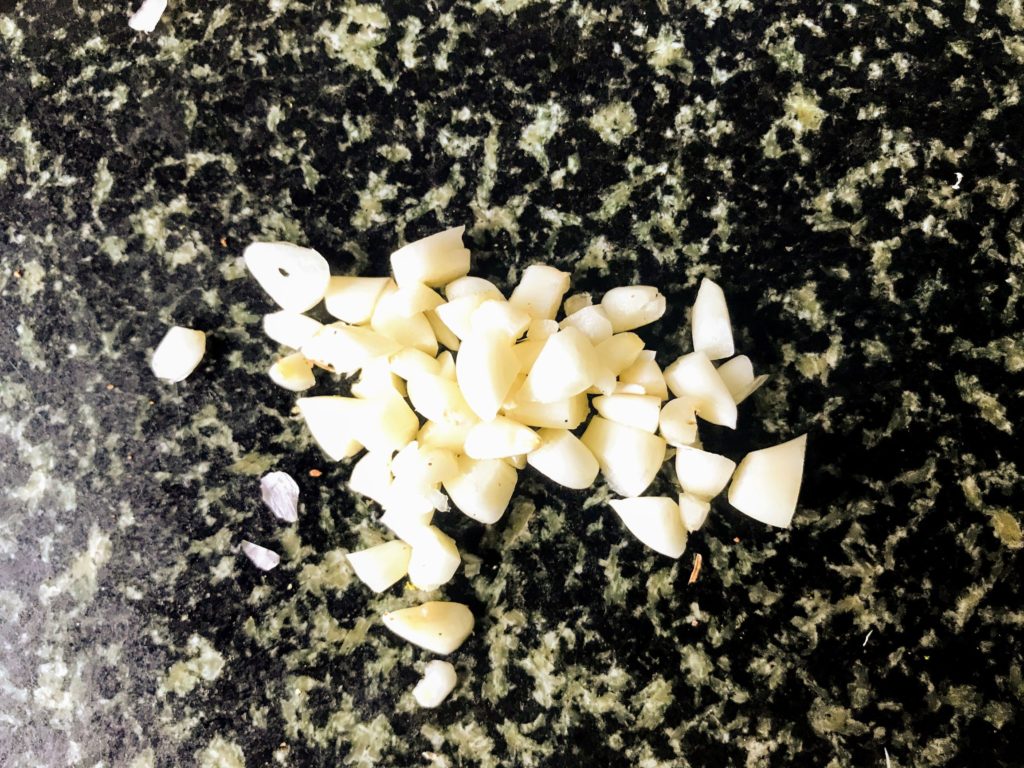 Chopped garlic