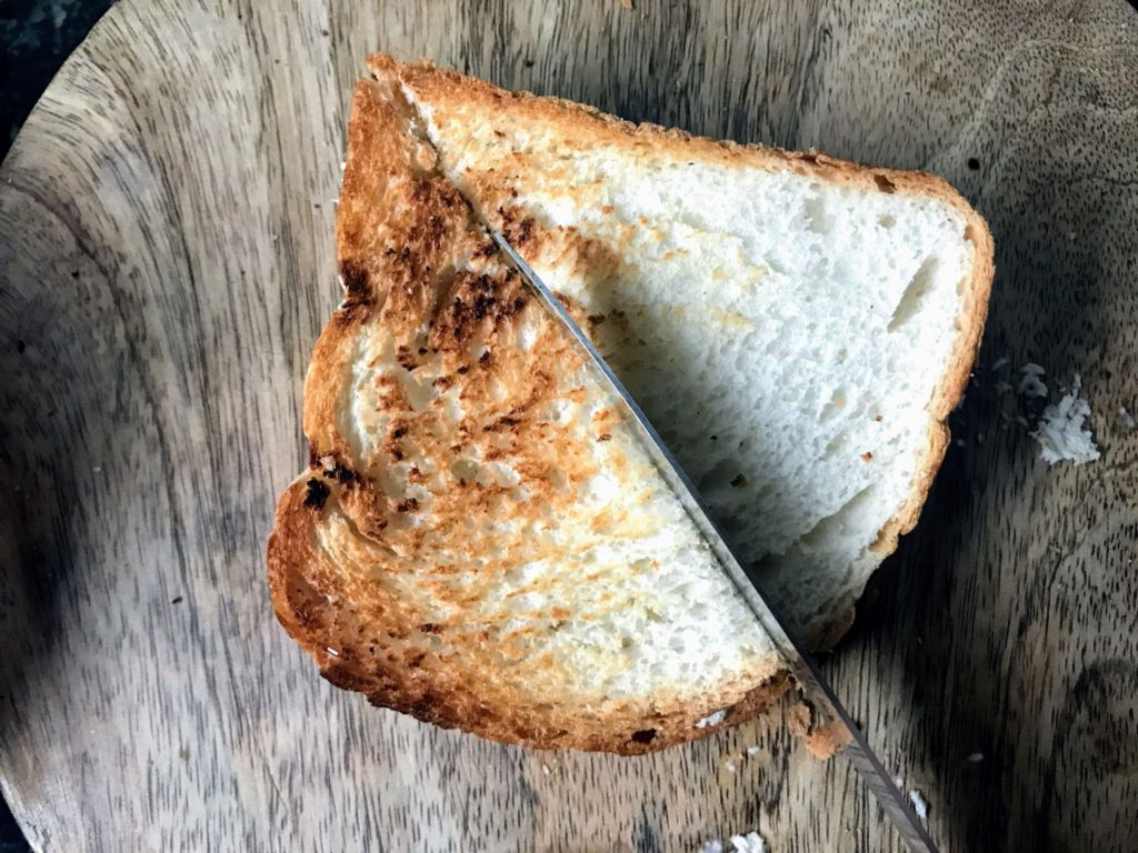 Cutting sandwich to half