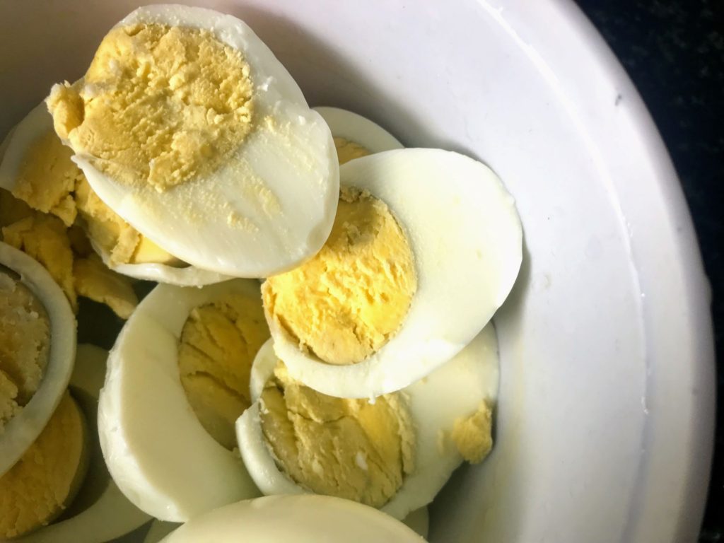 Sliced eggs