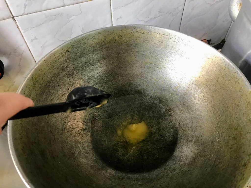 Heating ghee and oil