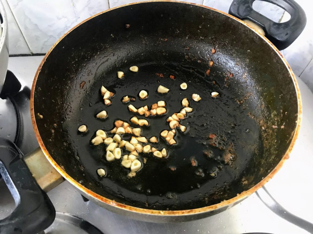 Sautéed garlic 