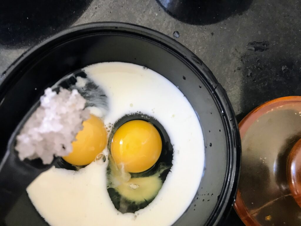 Milk & salt in Eggs